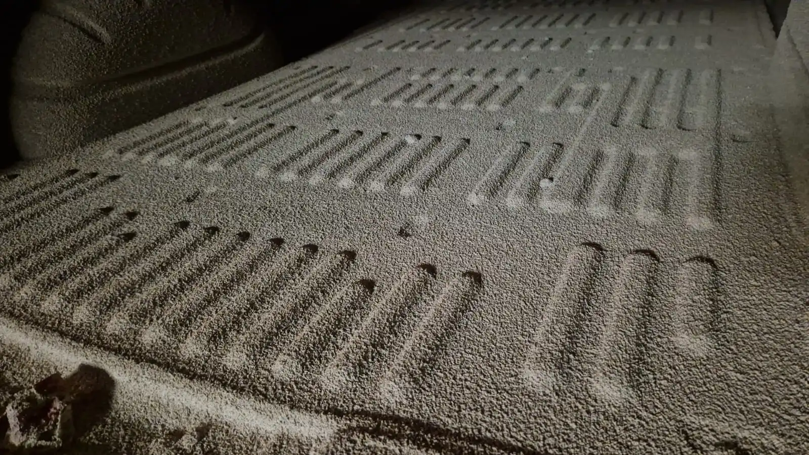 How much does a kitchen paint respray cost in Sidmouth, Devon?