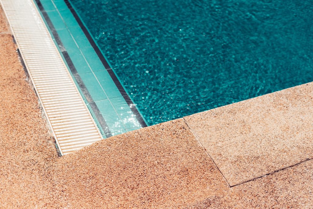 detail of a swimming pool with filters on the side 2023 11 27 05 21 11 utc